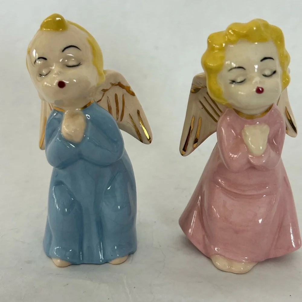 Vintage Boy & Girl Kissing Angel Ceramic Blue‎ & Pink Figures Kitsch MCM Retro